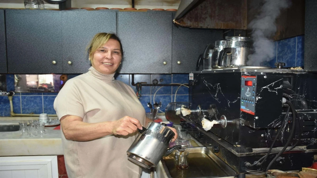 25 yıllık başkanı devirip, kahvecilerin ilk kadın başkanı oldu! 