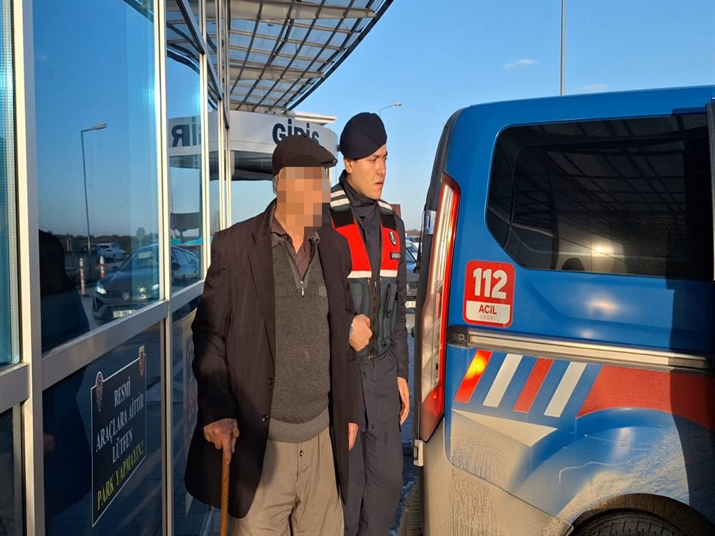 76 yaşındaki kişi, k&ouml;peğe cinsel saldırıdan tutuklandı 