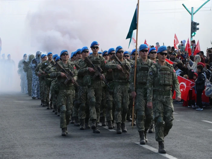 Kayseri Cumhuriyet Meydanı’nda 102. Yıl Gururu