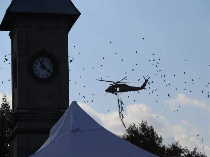 Kayseri Cumhuriyet Meydanı’nda 102. Yıl Gururu