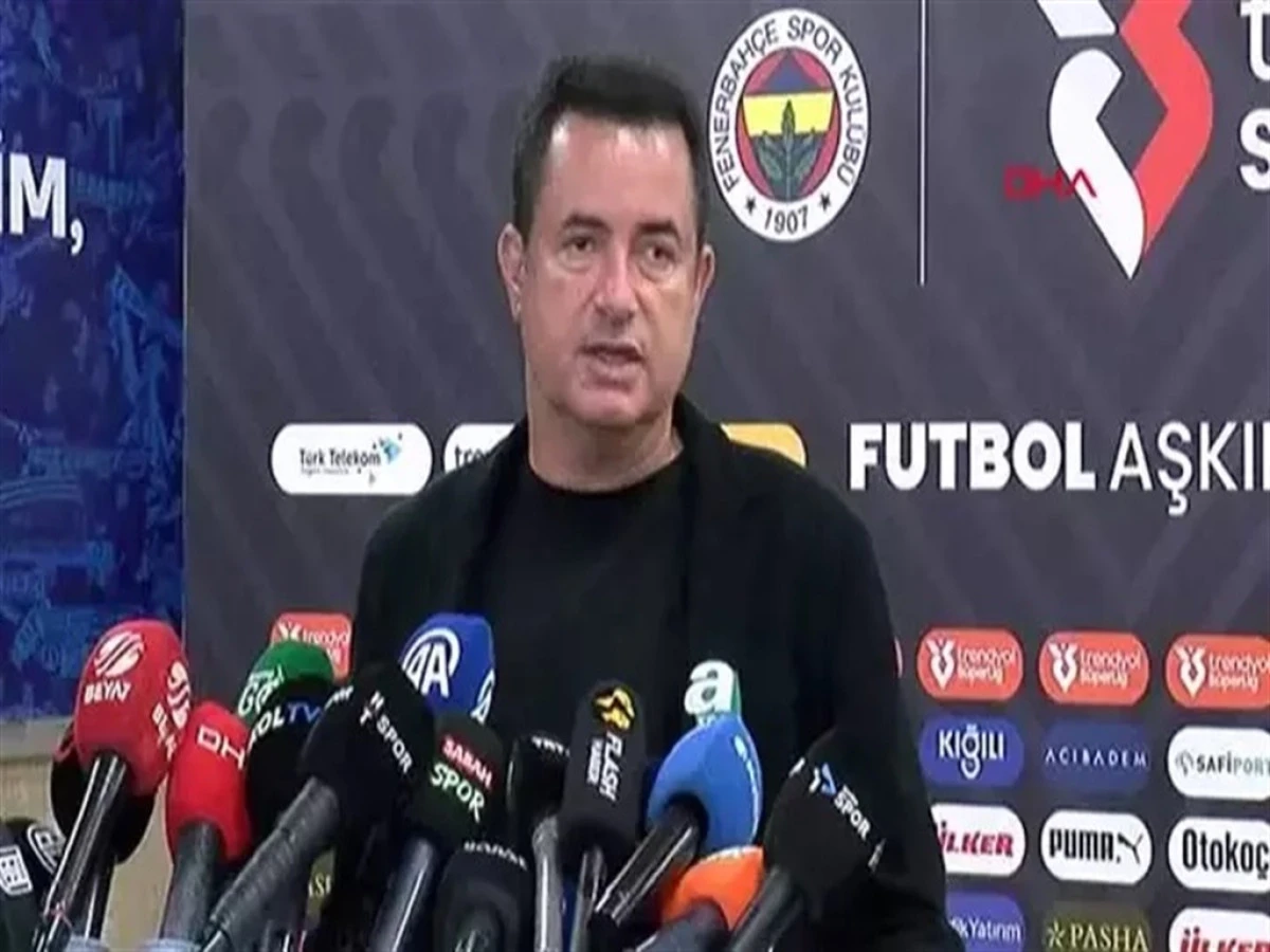 Acun Ilıcalı, Fenerbahçe Yönetim Kurulu Üyeliğinden Ayrıldı: 
