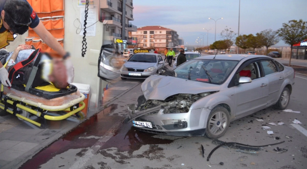 Aksaray'da 3 promil alkoll&uuml; s&uuml;r&uuml;c&uuml;den şoke eden istek: "Beni morga g&ouml;t&uuml;r&uuml;n" 