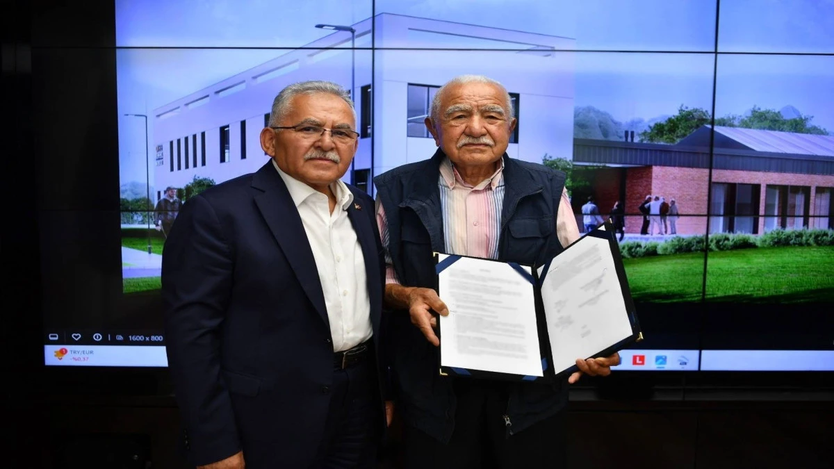 Alzheimer Aktif Yaşam Merkezini Bakan G&ouml;ktaş hizmete a&ccedil;acak 