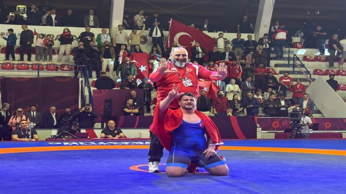 Avrupa&rsquo;nın en b&uuml;y&uuml;ğ&uuml; Rıza Kayaalp 