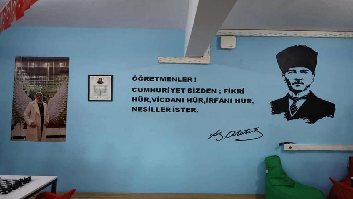 Ayla &ouml;ğretmenin adı memleketi Manisa'daki k&uuml;t&uuml;phanede yaşatılacak 