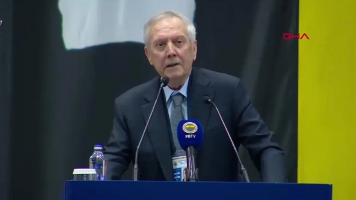 Aziz Yıldırım Sessizliğini Bozdu: "Fenerbah&ccedil;e &Ccedil;&uuml;r&uuml;m&uuml;şl&uuml;k İ&ccedil;indedir" 