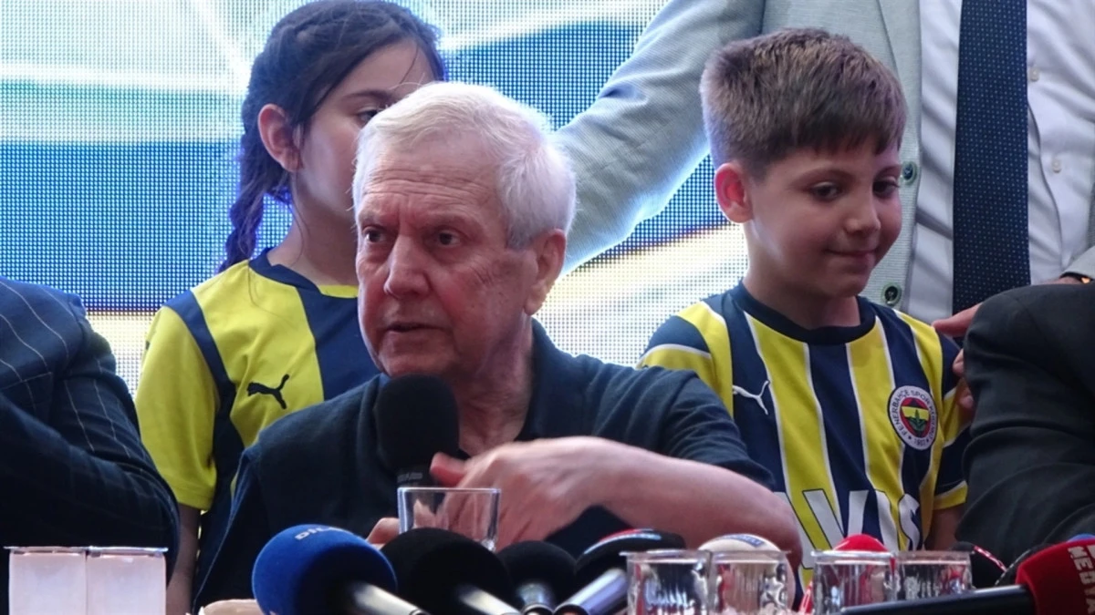 Aziz Yıldırım&rsquo;dan Alex a&ccedil;ıklaması: İhtiya&ccedil; olursa, memnuniyetle 