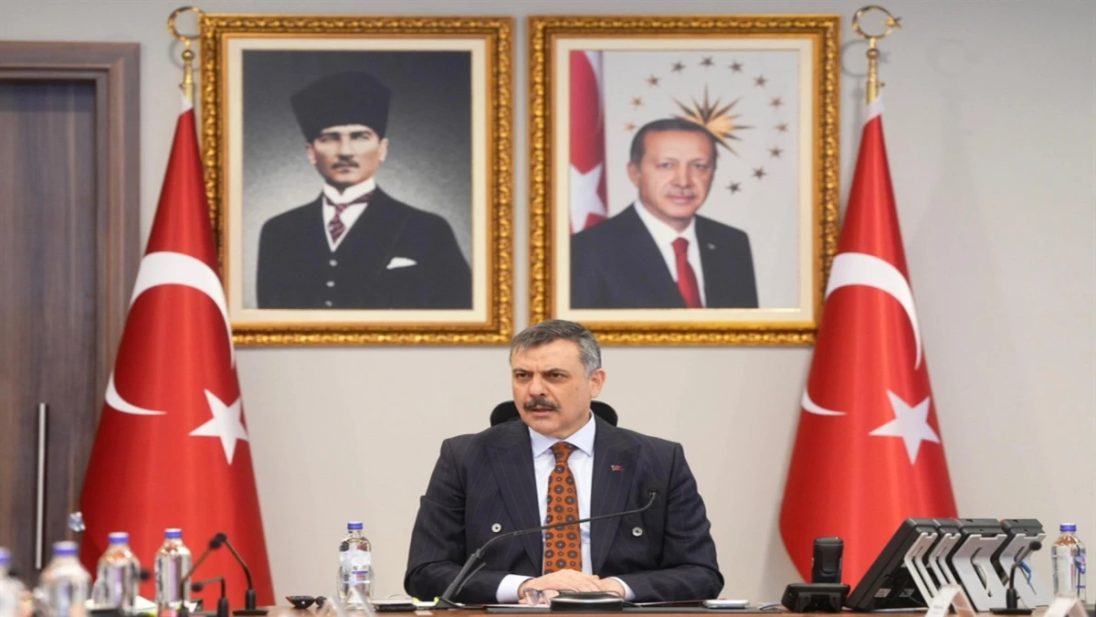 Bakan &Ccedil;ift&ccedil;i, birim amirleriyle bir araya geldi! 