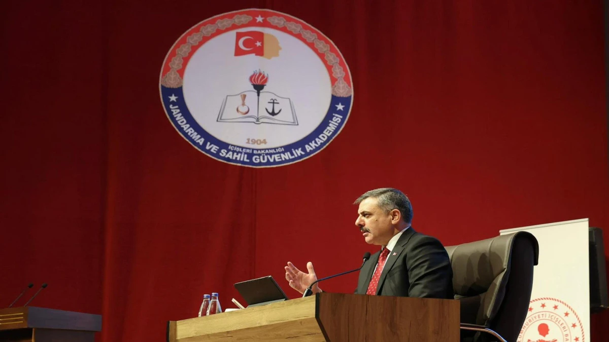 Bakan &Ccedil;ift&ccedil;i: Bu devlete, bu millete karşı hizmet borcumuz var 