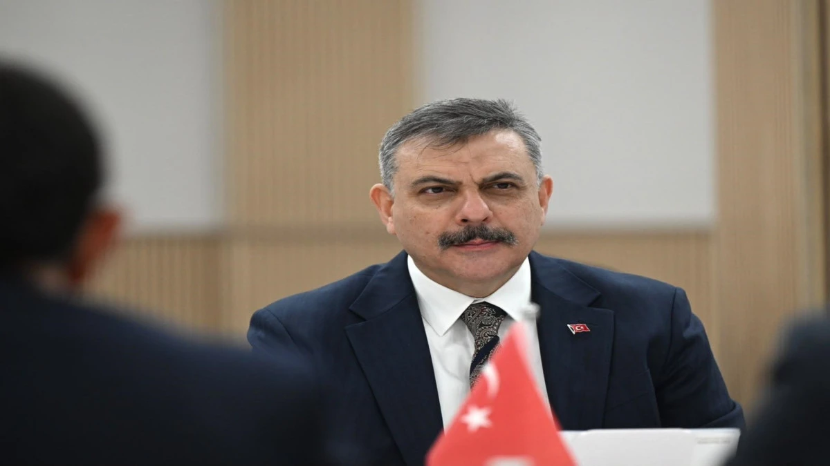 Bakan &Ccedil;ift&ccedil;i Duyurdu: Okullarda 7 Basamaklı G&uuml;venlik Modeli Devrede 