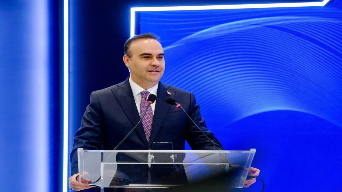 Bakan Kacır: KOBİ'lere 75 milyon TL'ye kadar kredi imkanı sağlayacağız 