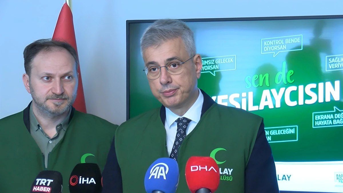 Bakan Memişoğlu son tabloyu paylaştı: Başvurularda %60 rekor artış! Sigara i&ccedil;enler dikkat... 