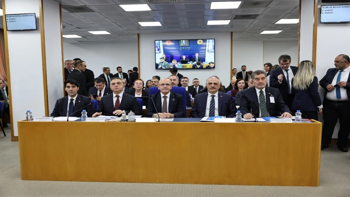 Bakan Şimşek’ten Vergi ve Harç Mesajı! 