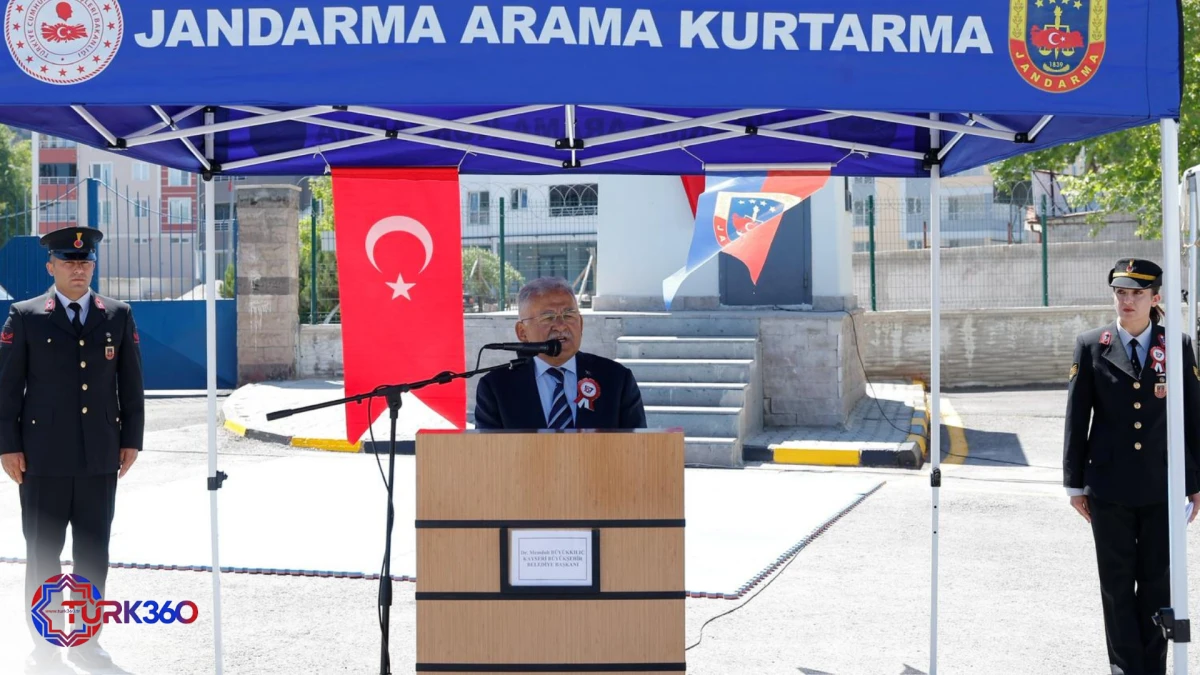 Başkan B&uuml;y&uuml;kkılı&ccedil;: &ldquo;Bayrağımızın &Ouml;zg&uuml;rce Dalgalanmasında Jandarmamızın Fedak&acirc;rlığı Var&rdquo; 
