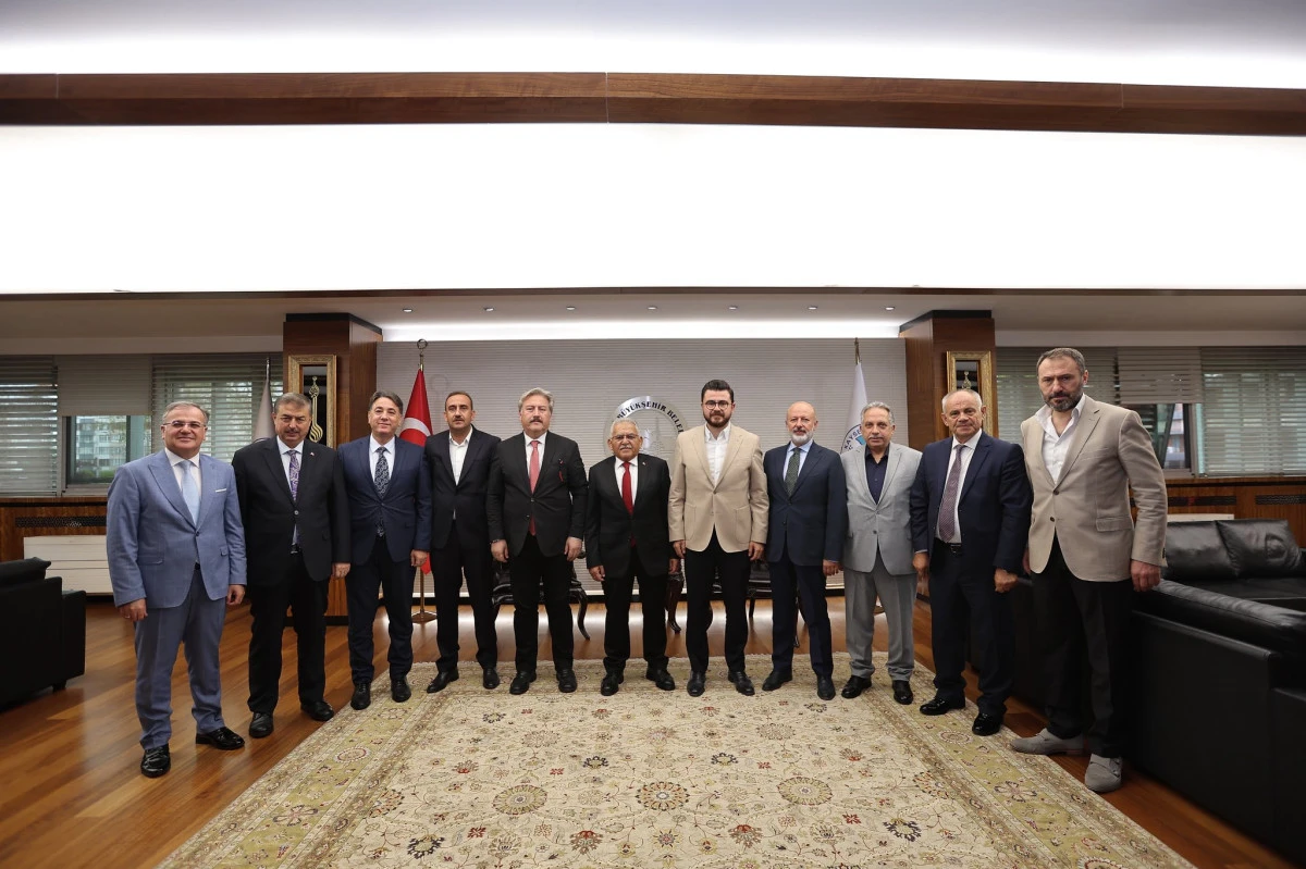 BAŞKAN BÜYÜKKILIÇ’TAN “UYUM VE ORTAK AKILLA HİZMET” VURGUSU 