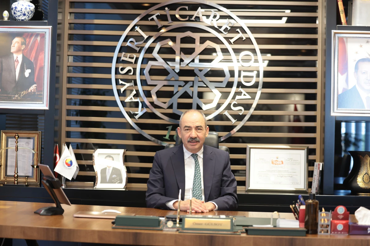  BAŞKAN GÜLSOY NİSAN AYI DIŞ TİCARET VERİLERİNİ DEĞERLENDİRDİ 