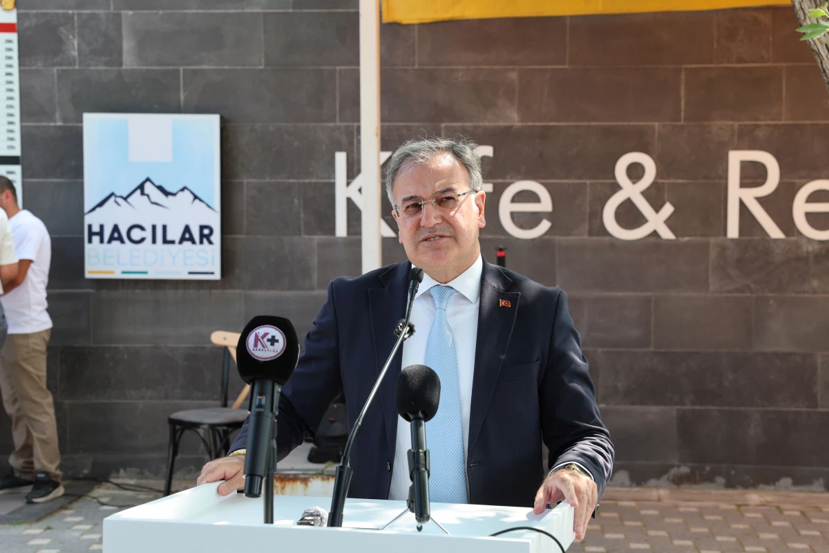 Başkan Özdoğan: “Kurban Bayramı, Birlik ve Beraberliğimizin En Güzel Vesilesidir” 