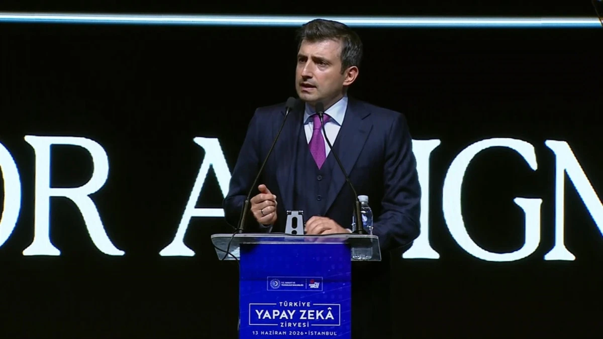Bayraktar: Makinelerin ve makine insanlarının istilası ile karşı karşıyayız 