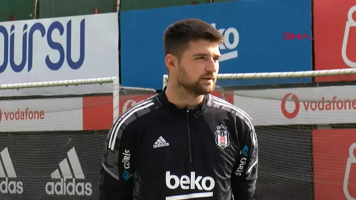 Beşiktaşlı kaleci Ersin Destanoğlu’ndan TFF’nin sevk kararı sonrası açıklama 