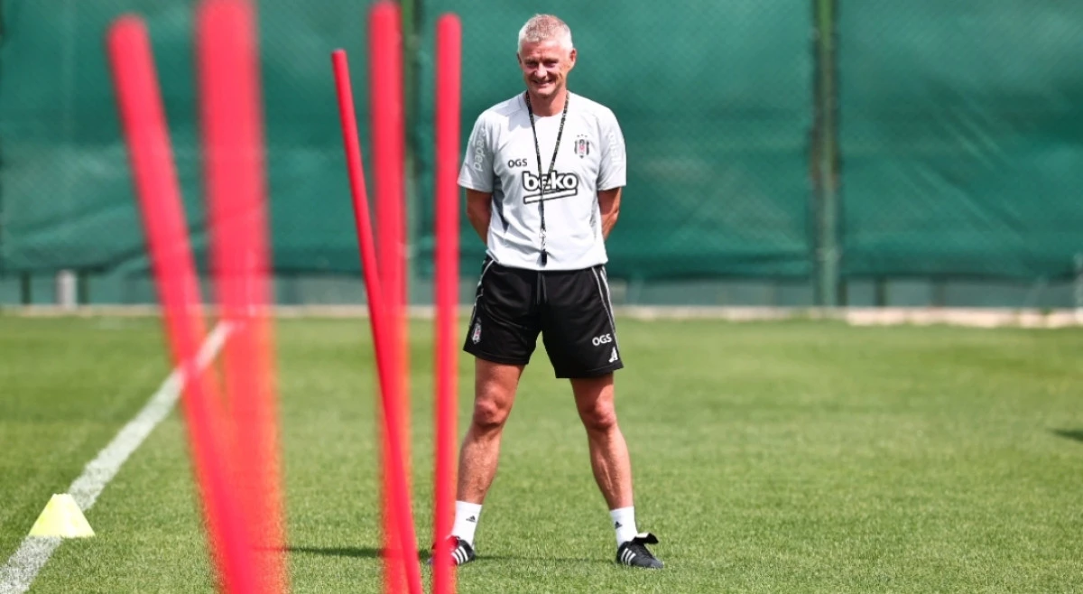 Beşiktaş’ta Ole Gunnar Solskjaer ile yollar ayrıldı. 