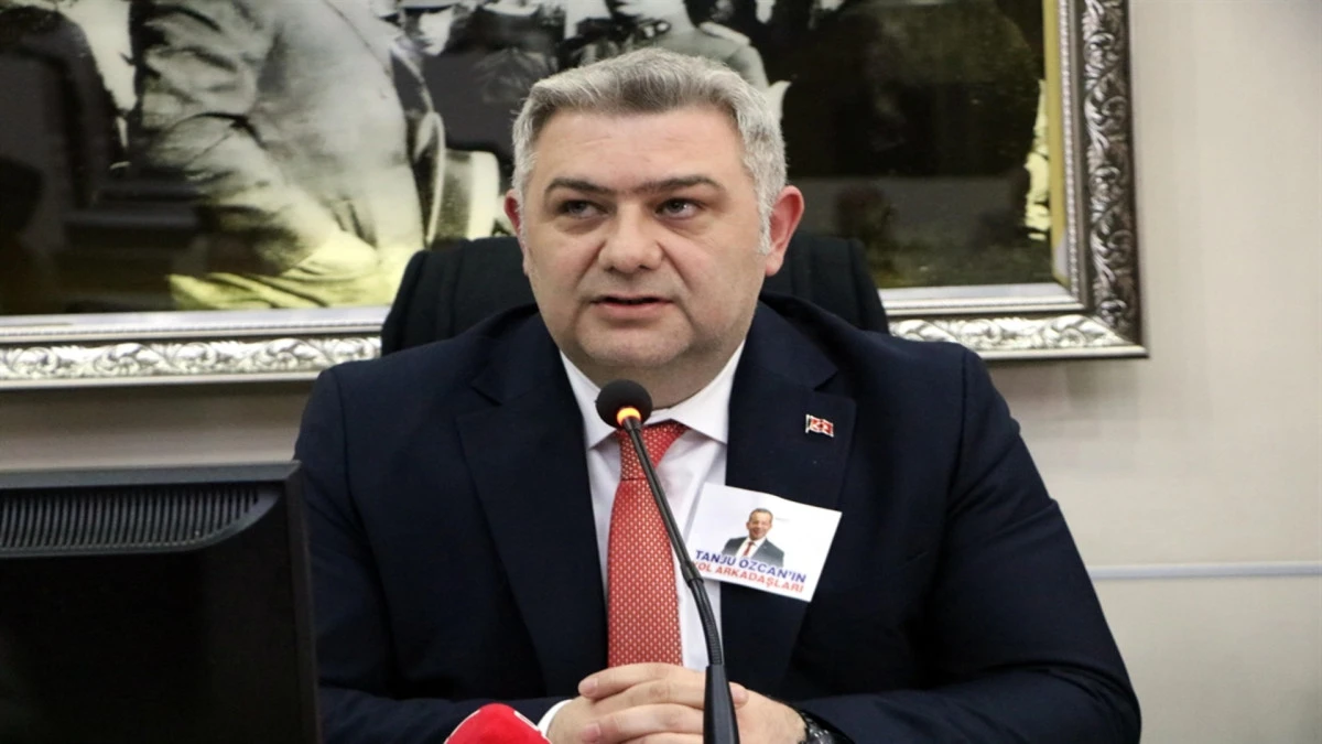 Bolu Belediyesi Başkan Vekili Mehmet Tuna &Ouml;zcan oldu 