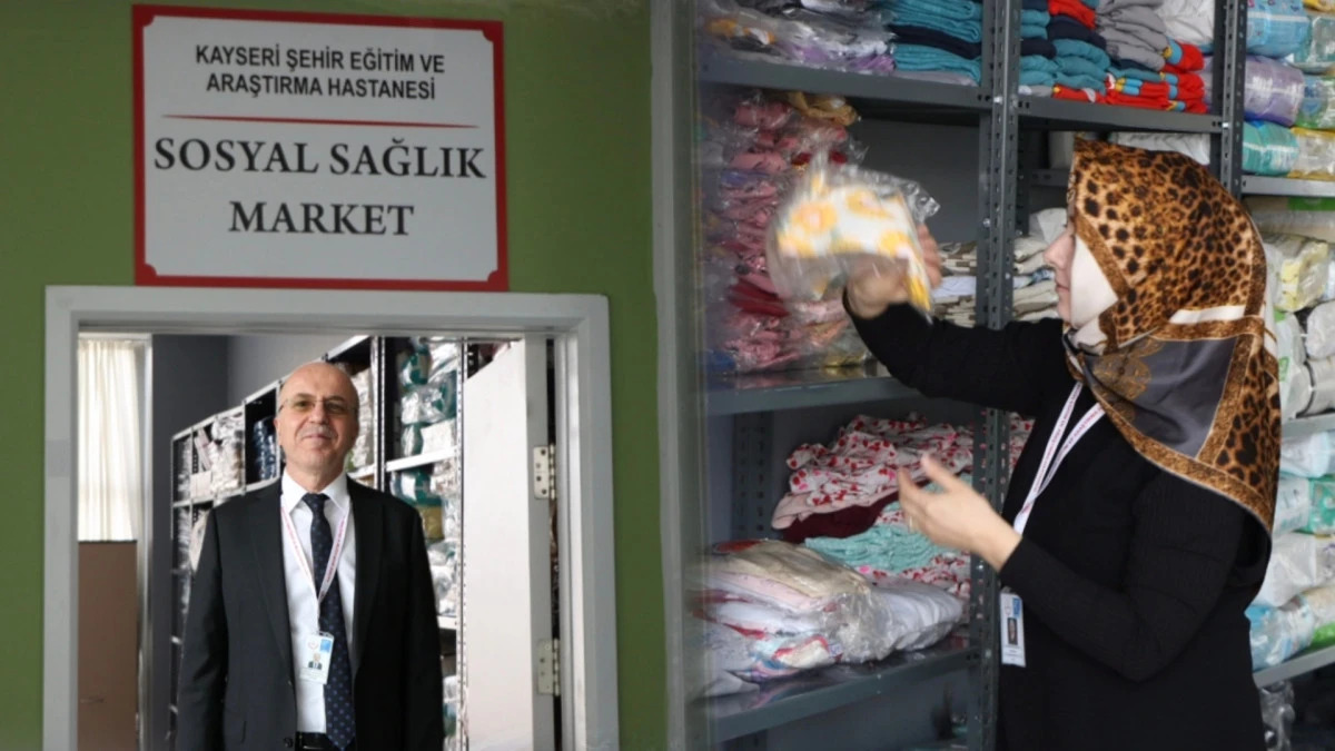 Bu Markette Para Ge&ccedil;miyor! Kayseri&rsquo;de Kurulan &lsquo;Sosyal Market&rsquo;ten 5 Bin Hastaya Yardım Eli 