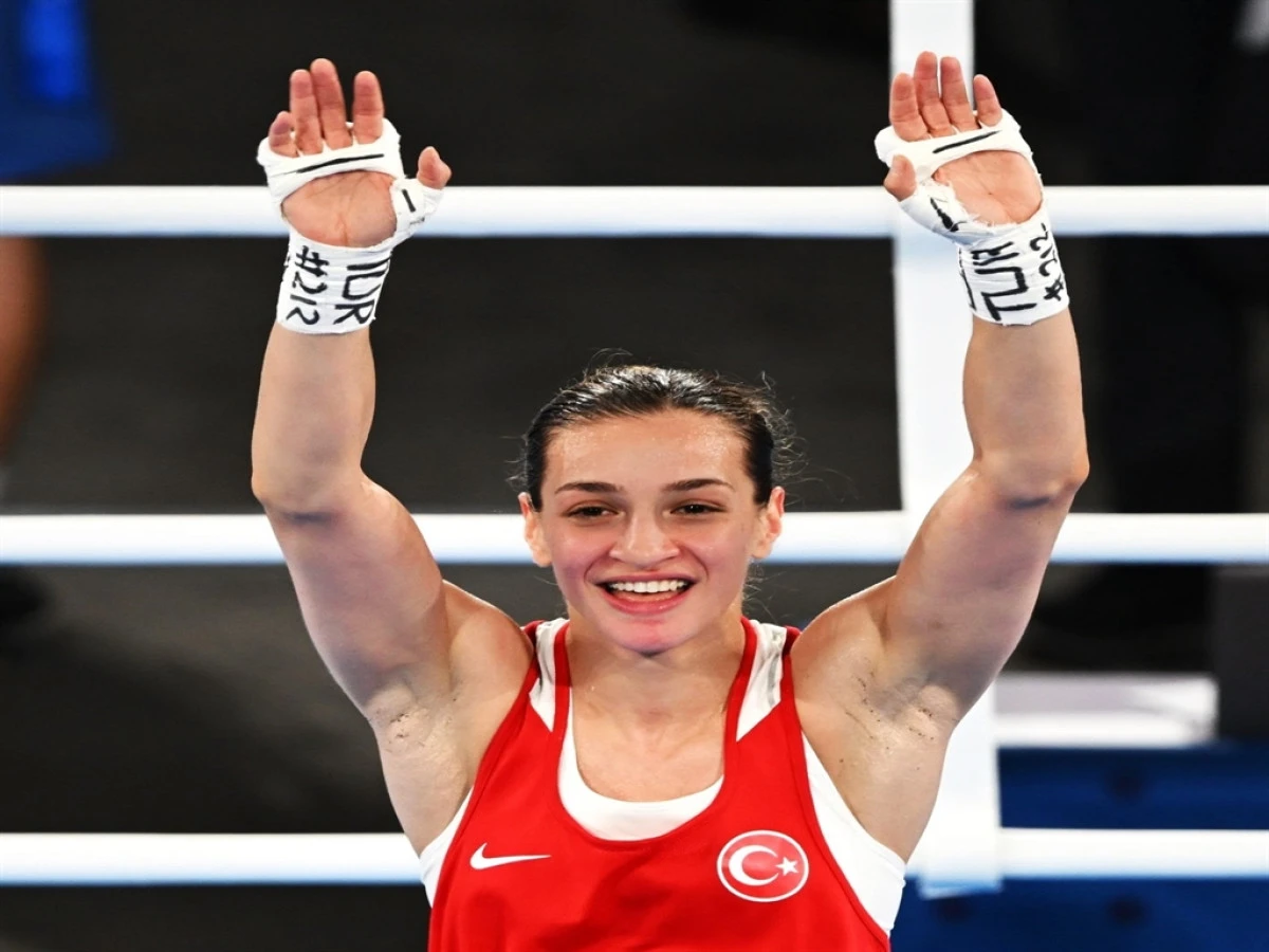 Dünya Boksunda Türk İmzası: Buse Naz Çakıroğlu Komiteye Seçildi 