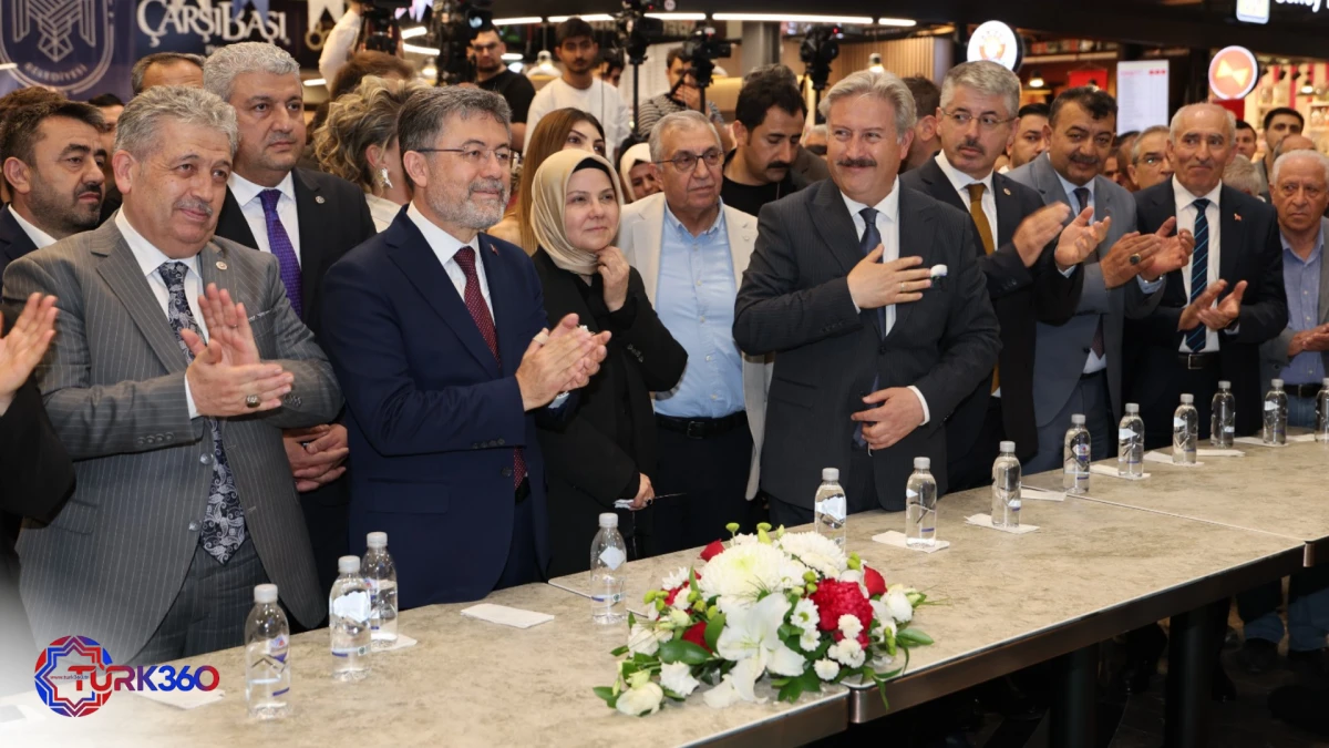 &Ccedil;arşı Melikgazi, Tarım ve Orman Bakanı İbrahim Yumaklı&rsquo;nın katılımıyla resmen a&ccedil;ıldı 