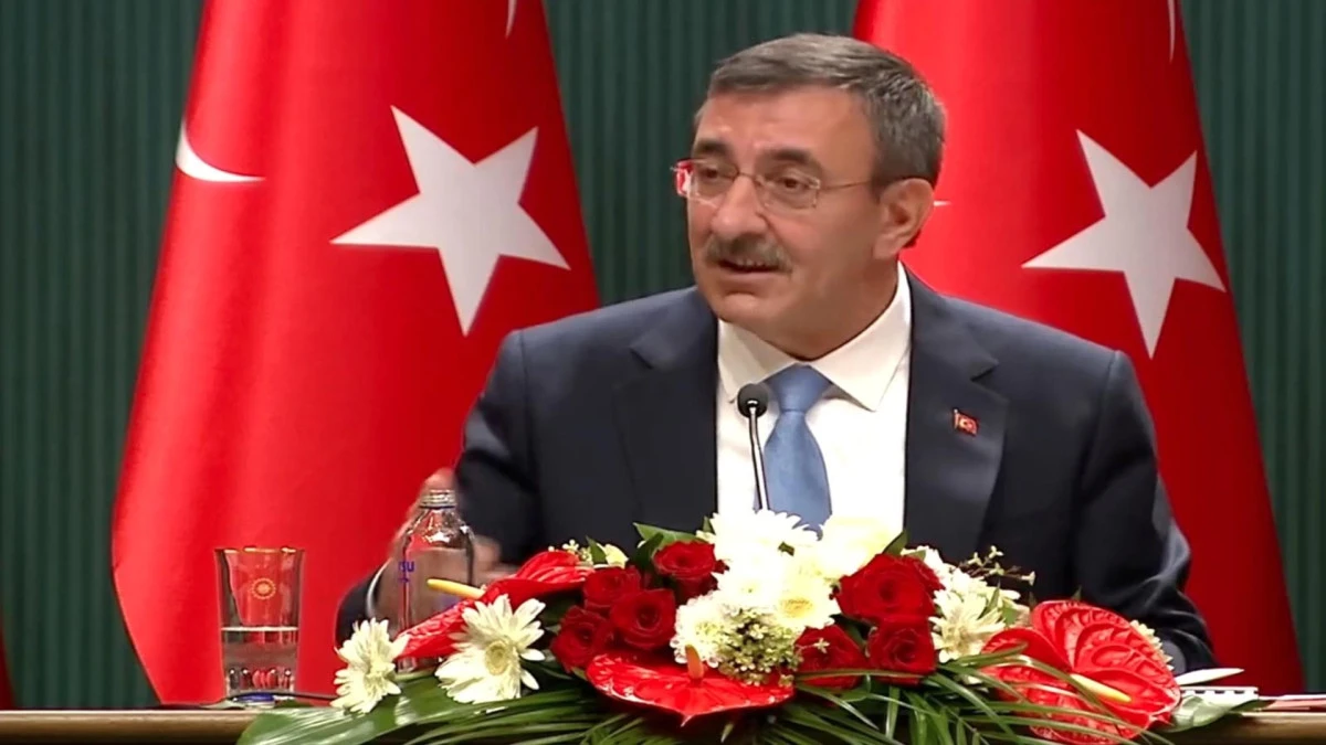 Cevdet Yılmaz: Yıl sonu enflasyon tahminimiz y&uuml;zde 28,4'e y&uuml;kseldi 