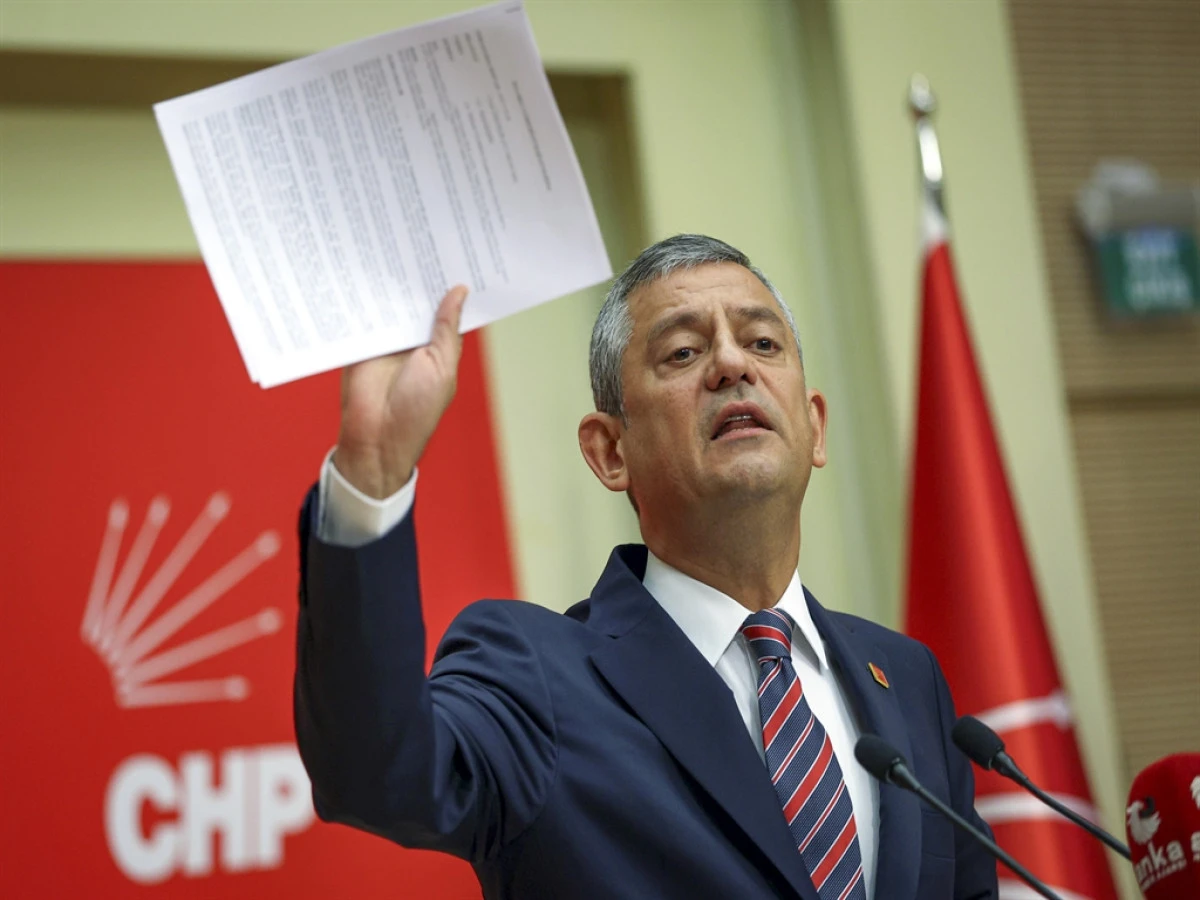CHP Genel Başkanı Özel’den İBB soruşturması açıklaması: 