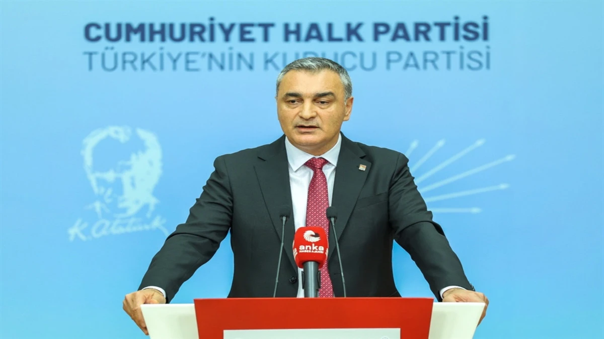 CHP'de 8 il y&ouml;netimi g&ouml;revden alındı, 7 ile yeni il başkanı atandı 