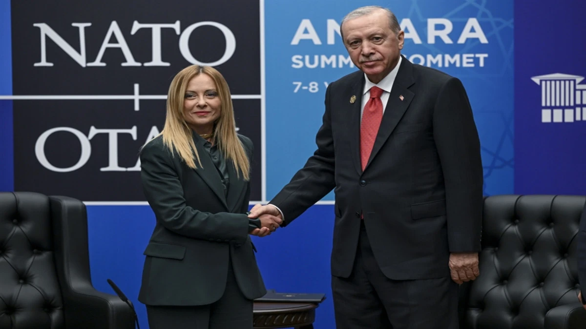 Cumhurbaşkanı Erdoğan, İtalya Başbakanı Meloni ile g&ouml;r&uuml;şt&uuml; 