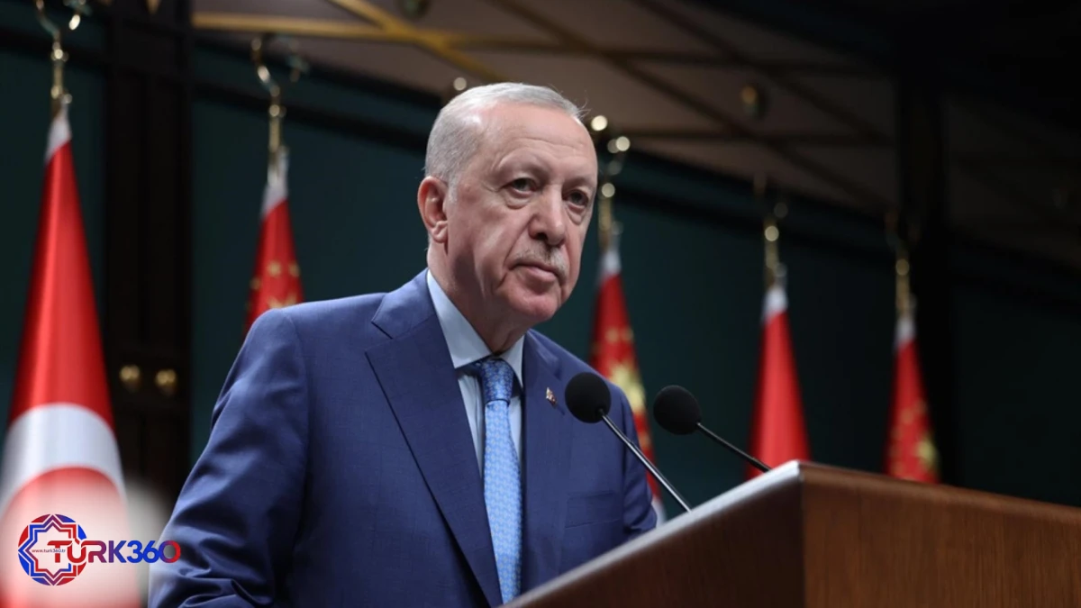 Cumhurbaşkanı Erdoğan: Kimsenin T&uuml;rkiye'deki istikrar ve g&uuml;ven ortamına g&ouml;lge d&uuml;ş&uuml;rmeye hakkı yok 