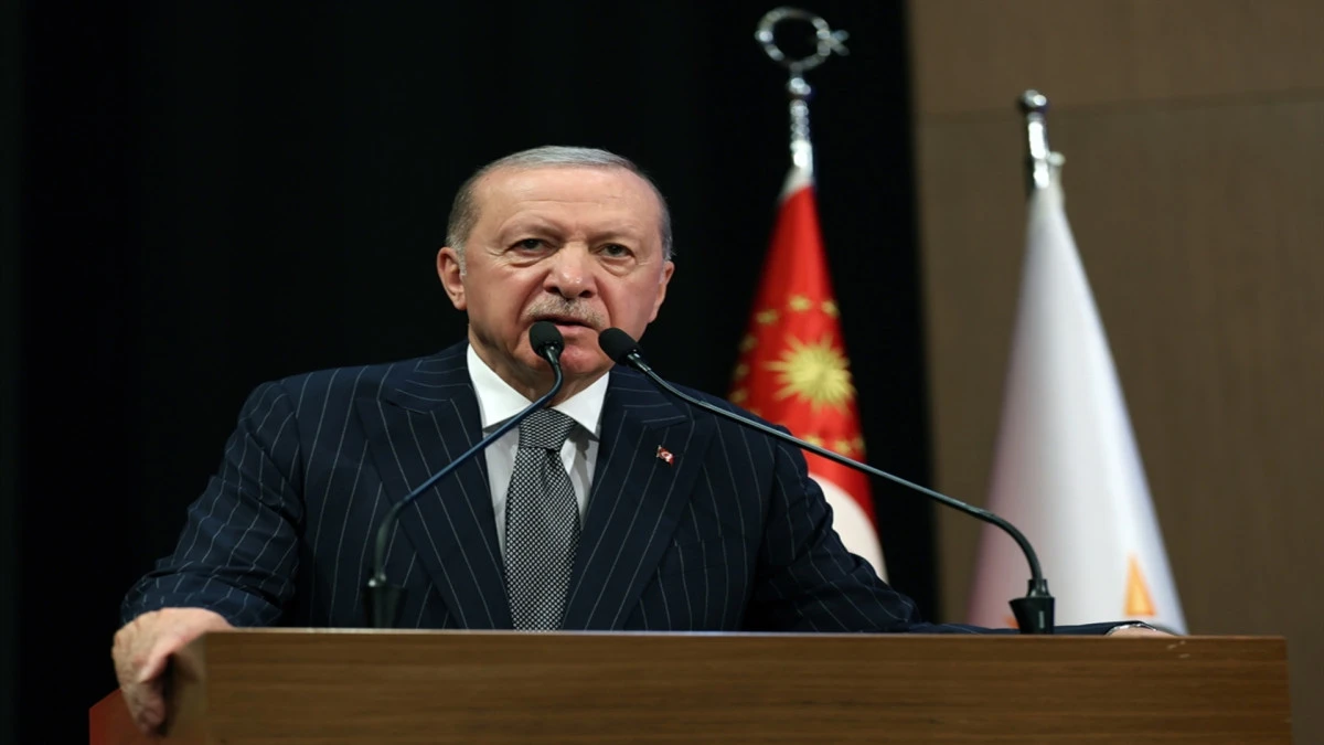 Cumhurbaşkanı Erdoğan: Unutmayın, hepimiz bulunduğumuz koltuklara milletin takdiriyle geldik 