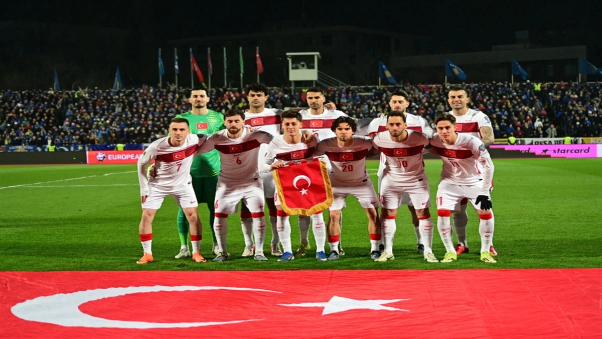 Cumhurbaşkanı Erdoğan&rsquo;dan A Mill&icirc; Futbol Takımına tebrik mesajı 