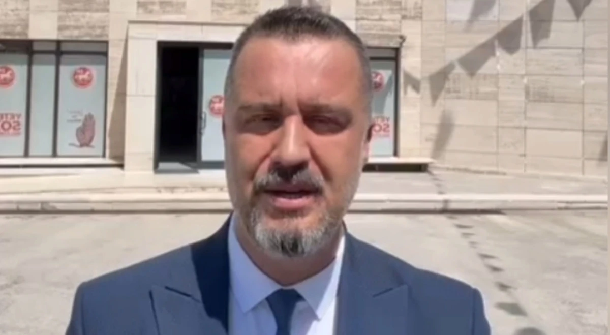 Demokrat Partili Çiçek: “Gençlerimizi ‘okumayın’ kolaycılığına itmek, işsizliği kabullenmektir”