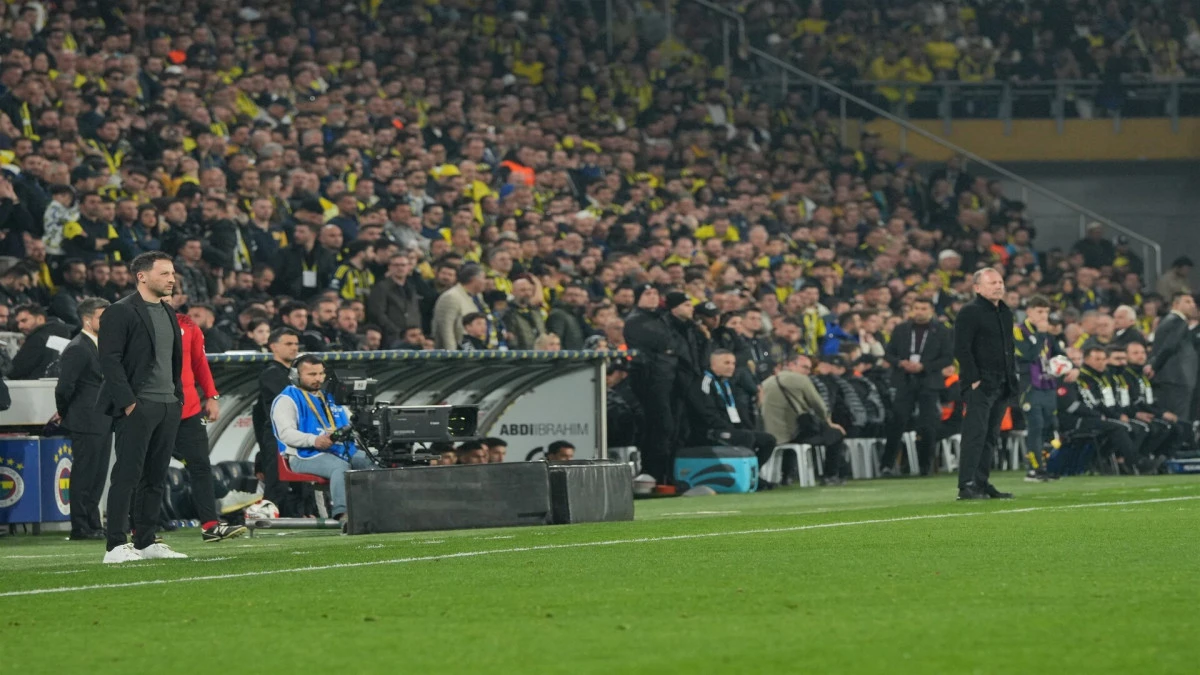 Domenico Tedesco: &ldquo;Bug&uuml;n Galip Gelmek İ&ccedil;in Penaltıya İhtiyacımız Yoktu&rdquo; 