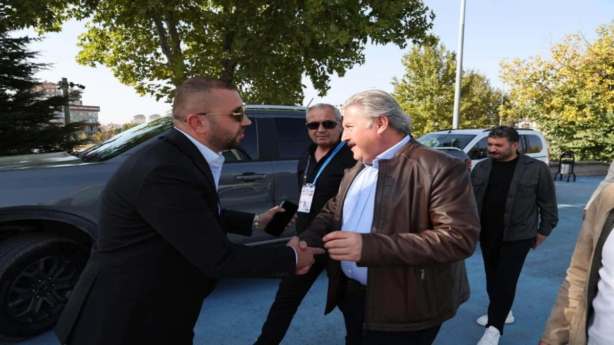 Erciyes 38 FK Başkanı Ersoy&rsquo;dan Palancıoğlu&rsquo;na teşekk&uuml;r 