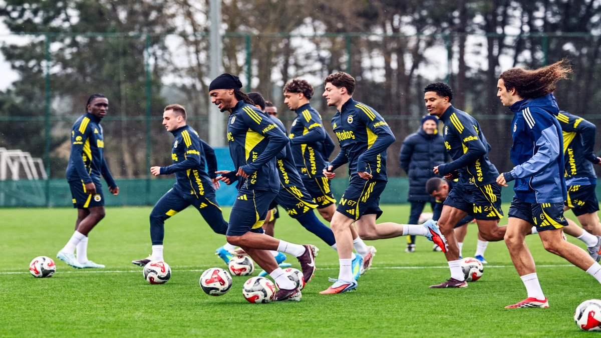 Fenerbah&ccedil;e, Kayserispor ma&ccedil;ının hazırlıklarını tamamladı 