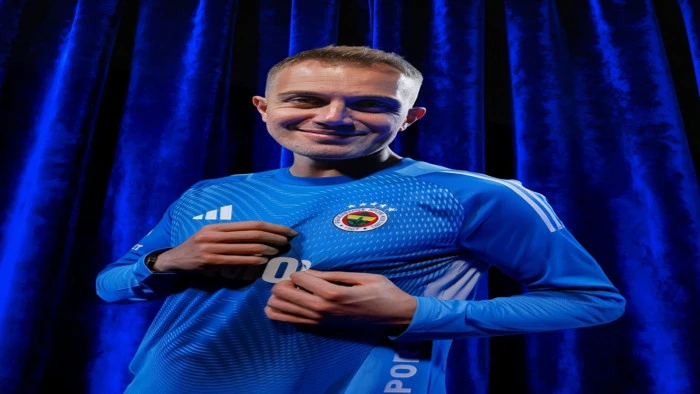 Fenerbah&ccedil;e, Mert G&uuml;nok&rsquo;u renklerine bağladı! 