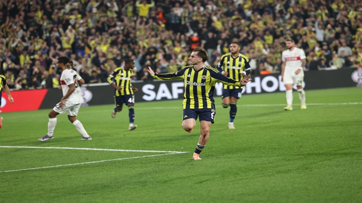 Fenerbahçe, Stuttgart’ı 1-0 Yenerek Avrupa Ligi’nde 6 Puanla Zirveye Ortak Oldu! 