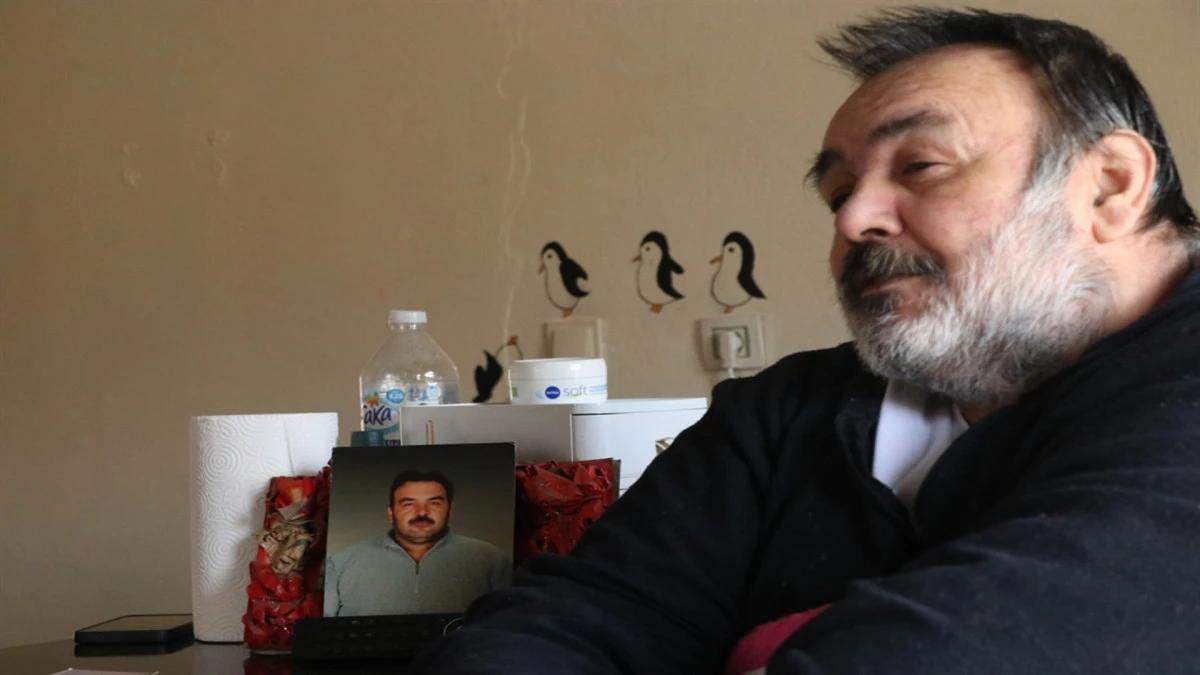 Fil Hastalığı Onu Eve Hapsetti: "300 Kiloluk Engin&rsquo;in İyileşmesi İ&ccedil;in 12 Milyon TL Gerekiyor!"   