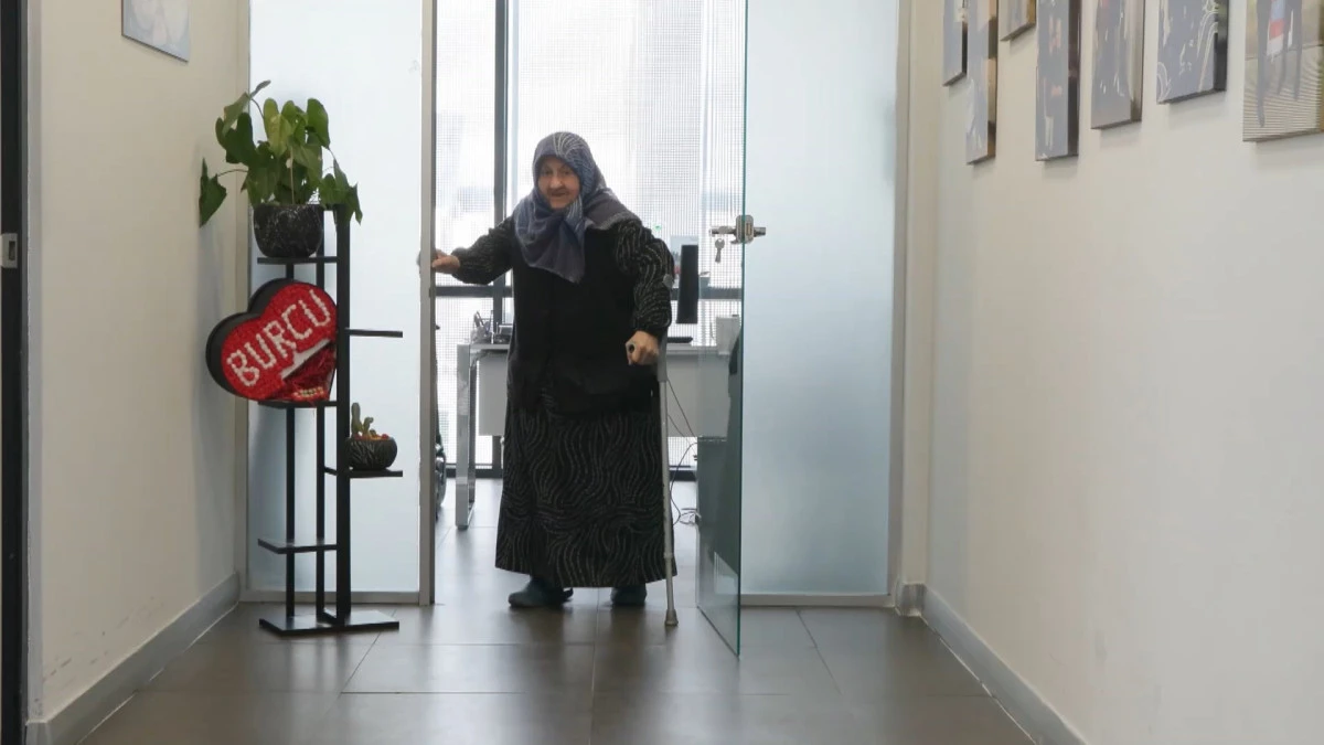 Fil hastalığıyla m&uuml;cadele ediyordu; tedaviyle 2 haftada ayağa kalktı! 