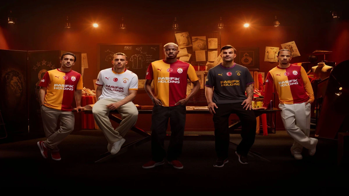 Galatasaray&rsquo;ın yeni sezon formaları tanıtıldı 