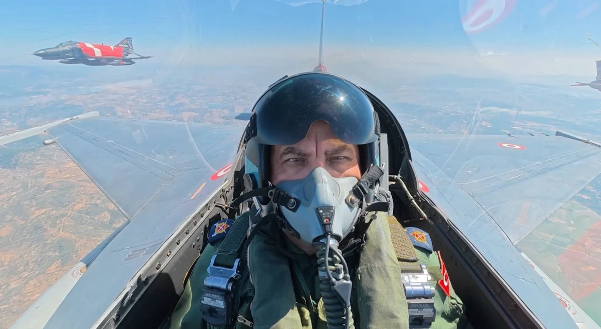 Hava Kuvvetleri Komutanı Orgeneral Rafet Dalkıran, yılın ilk eğitim u&ccedil;uşunu ger&ccedil;ekleştirdi   