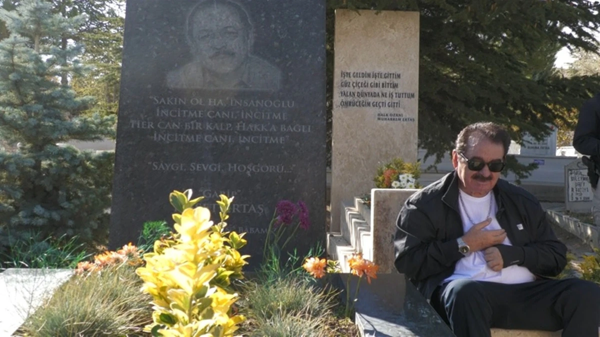 İbrahim Tatlıses’ten Neşet Ertaş’a Duygusal Ziyaret: “Onun Çok Ekmeğini Yedik” 