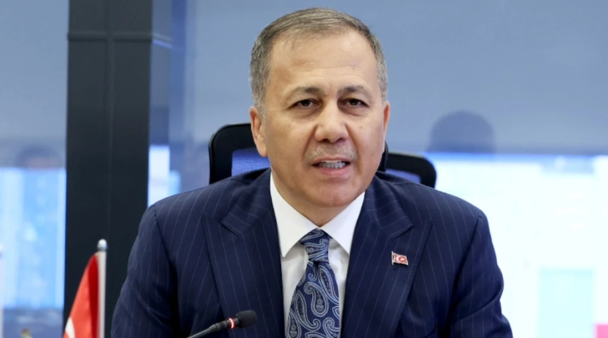 Bakan Yerlikaya duyurdu: Sahte diploma ve ehliyet operasyonlarında yakalanan 197 şüpheliden 37’si tutuklandı 