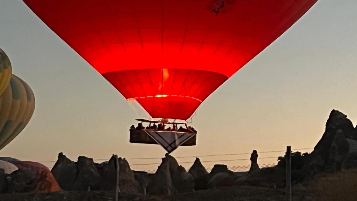 Kapadokya&rsquo;da balonlar Gazze i&ccedil;in havalandı