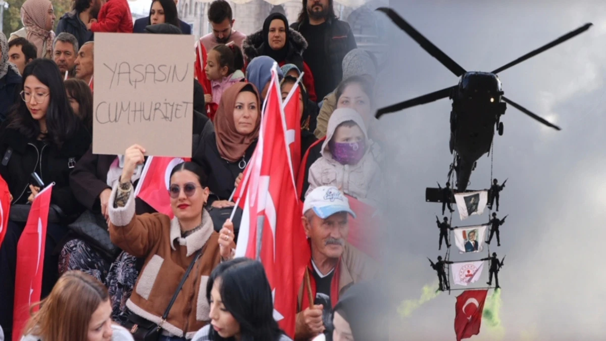 Kayseri Cumhuriyet Meydanı’nda 102. Yıl Gururu