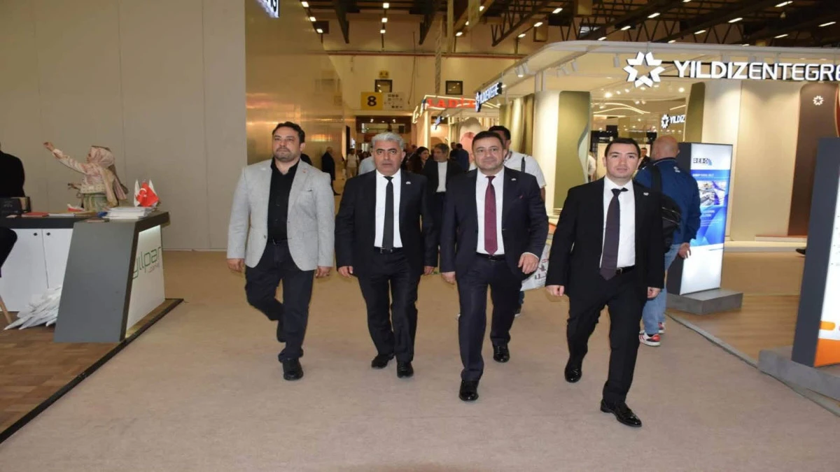 Kayseri OSB y&ouml;netimi, İstanbul&rsquo;daki 3 uluslararası fuara &ccedil;ıkarma yaptı  